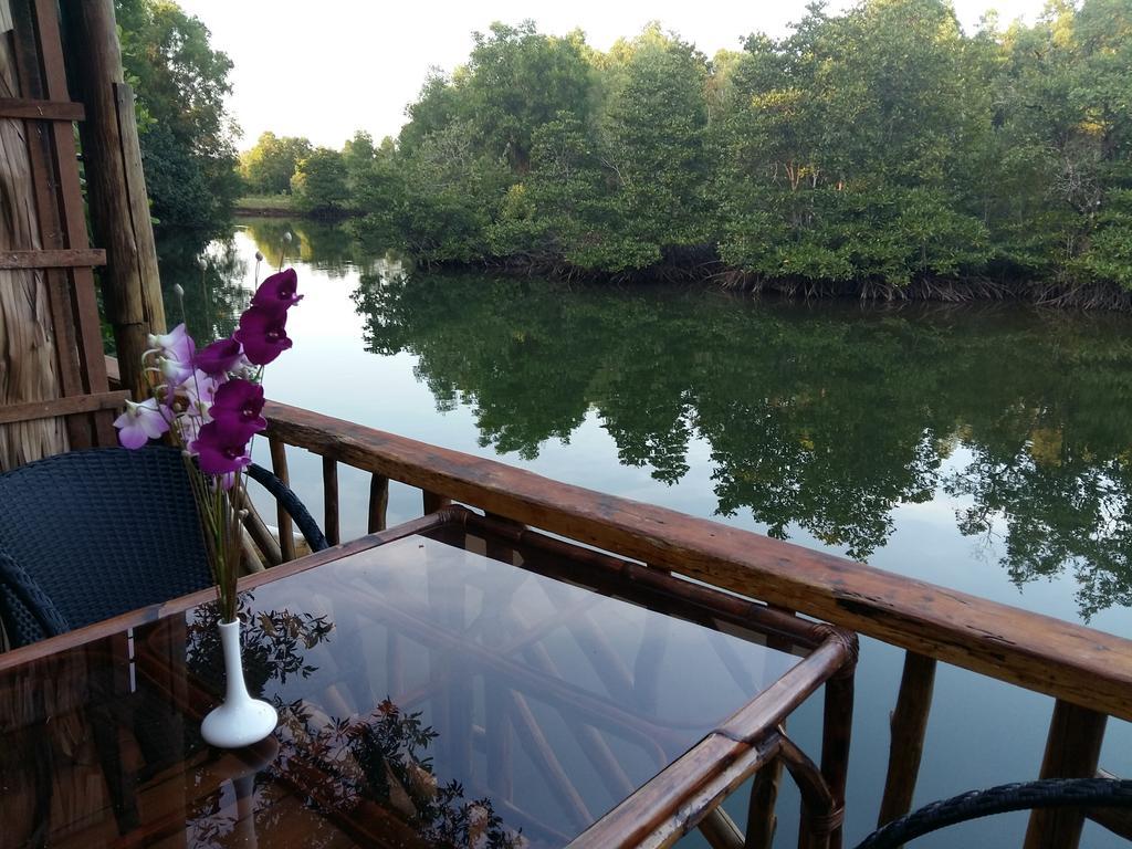 Mangroves & More @ Cambodia 시아누크빌 외부 사진