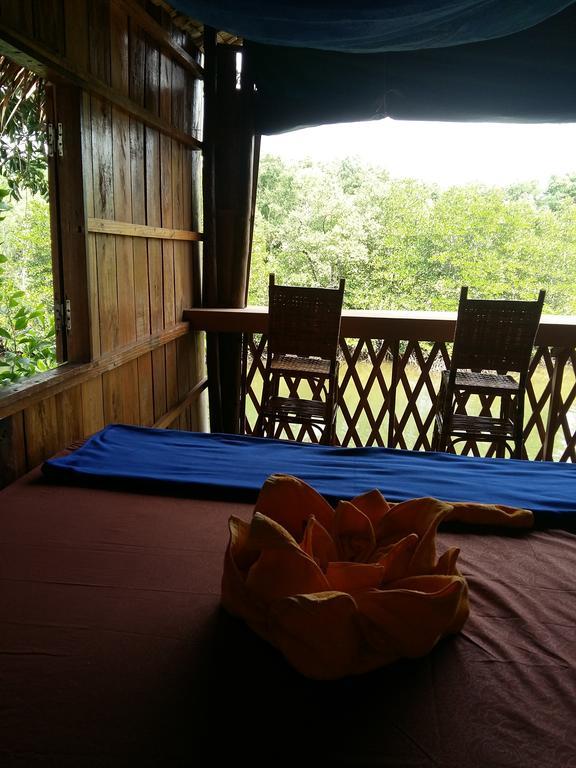 Mangroves & More @ Cambodia 시아누크빌 외부 사진