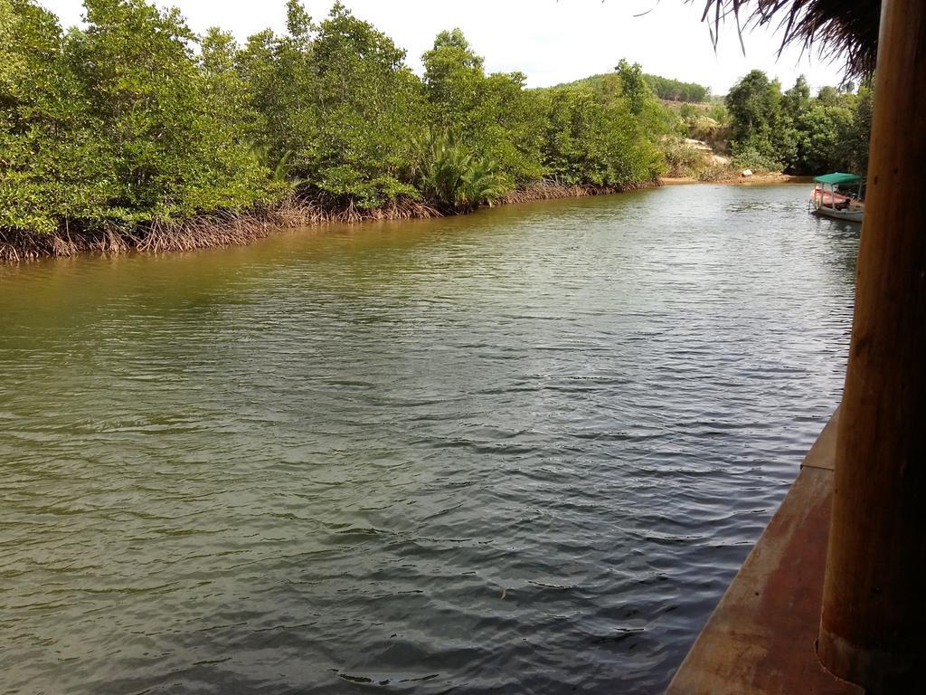 Mangroves & More @ Cambodia 시아누크빌 외부 사진