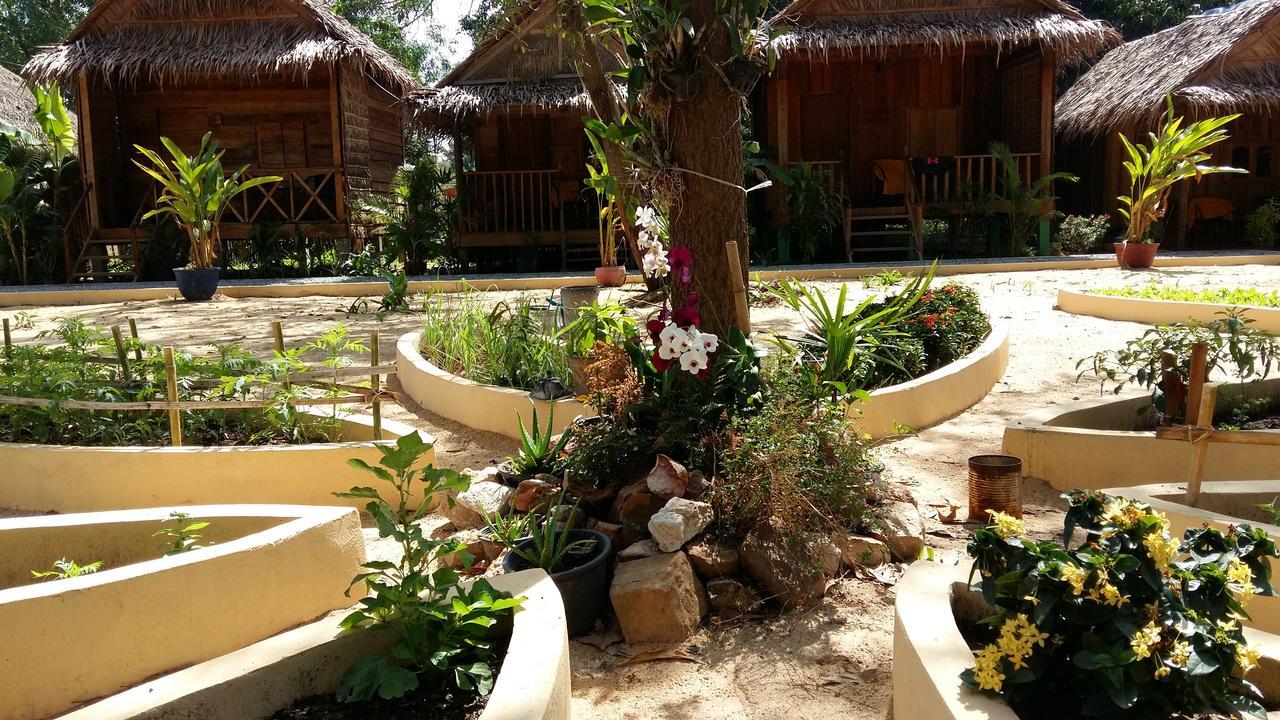 Mangroves & More @ Cambodia 시아누크빌 외부 사진